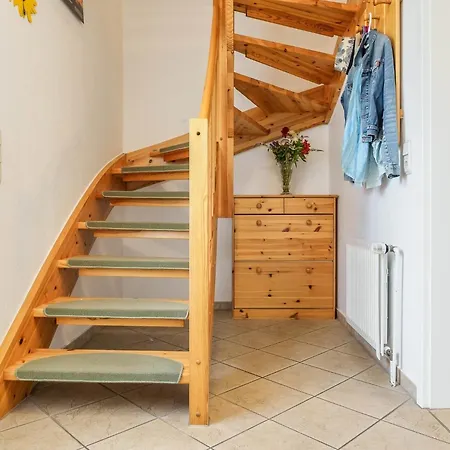 Birkenstraße 11c, FeHa 1-2